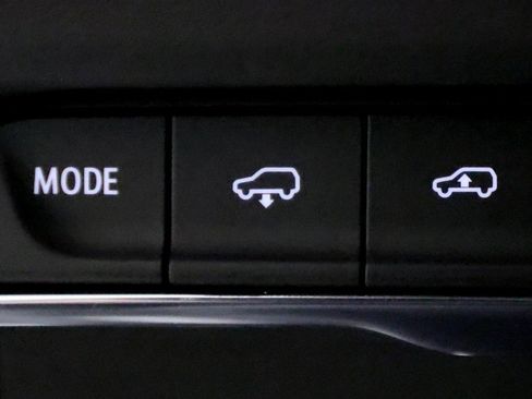 Used 2026 Cadillac Escalade V w/ LPO, Onyx Lite Package image 27