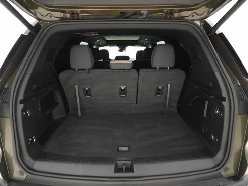 Certified 2024 Chevrolet Traverse LT w/ Enhanced Driving Package image 21