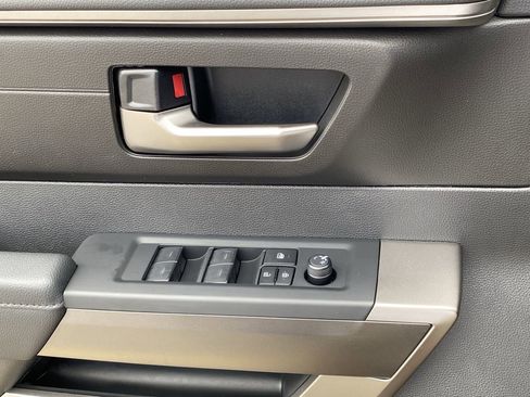 New 2026 Toyota Tundra SR5 image 18