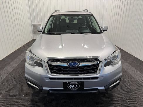 Used 2017 Subaru Forester 2.5i Touring image 2