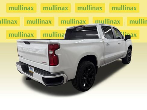 Used 2020 Chevrolet Silverado 1500 RST image 3