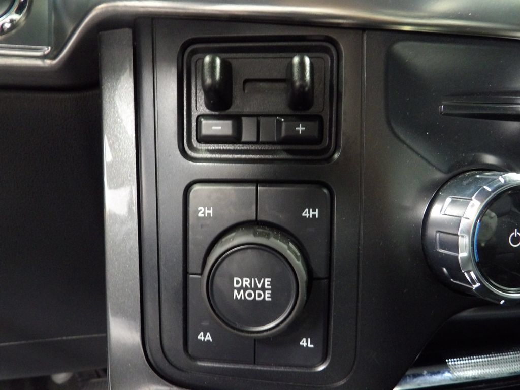 Used 2023 Ford F150 Lariat w/ Equipment Group 502A High AWD/4WD image 50
