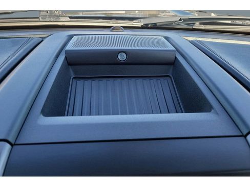 Used 2018 Ford Expedition Platinum image 15