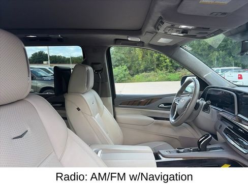 Used 2023 Cadillac Escalade Sport Platinum AWD/4WD image 15