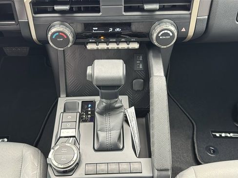 New 2026 Toyota Tacoma SR5 image 31