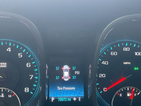 Used 2016 Chevrolet Malibu LTZ FWD image 15