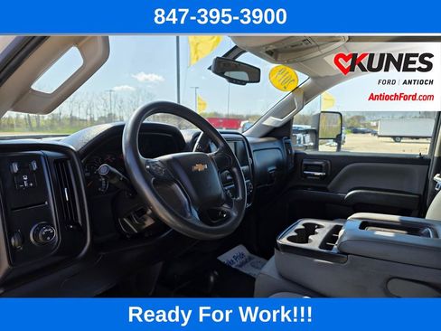 Used 2019 Chevrolet Silverado 2500 W/T w/ WT Convenience Package image 19
