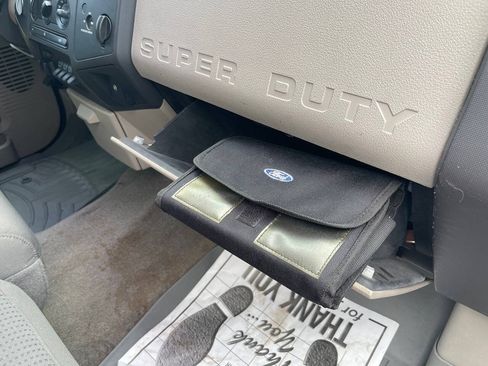 Used 2010 Ford F250 XL AWD/4WD image 31