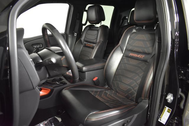 Certified 2025 Nissan Frontier PRO-4X w/ Pro Premium Package AWD/4WD image 10