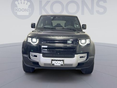 Used 2025 Land Rover Defender 110 S image 11