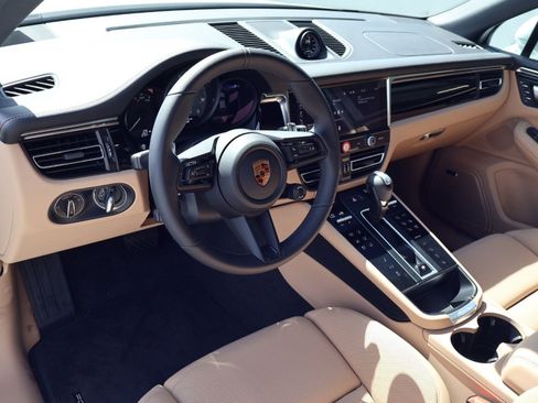New 2026 Porsche Macan S AWD/4WD image 4