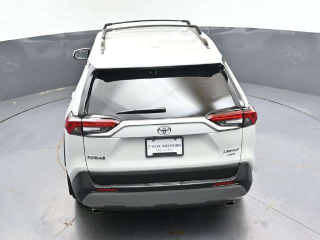 Used 2025 Toyota RAV4 Limited w/ Weather Package AWD/4WD image 39