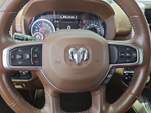 Used 2021 RAM 1500 Laramie AWD/4WD image 21