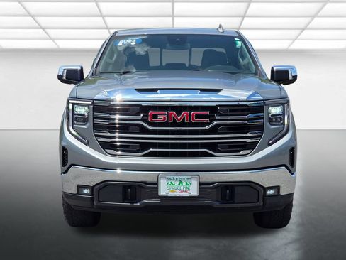 Certified 2023 GMC Sierra 1500 SLT w/ SLT Premium Package AWD/4WD image 18