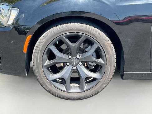 Used 2022 Chrysler 300 S w/ Comfort Group RWD image 31