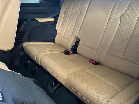 New 2025 Cadillac Escalade IQ Sport 2 w/ LPO, ONYX Package image 16