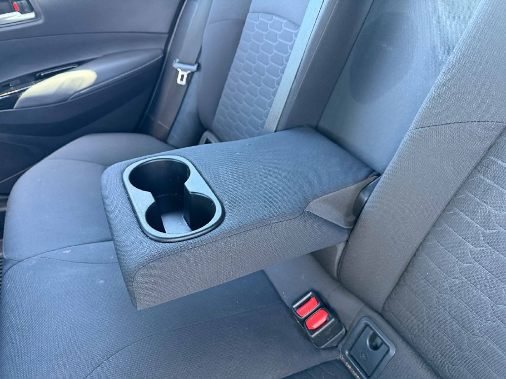 Used 2022 Toyota Corolla SE FWD image 21