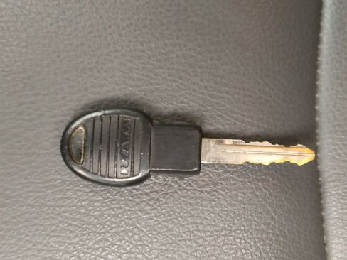 Used 2018 RAM 1500 Tradesman RWD image 32