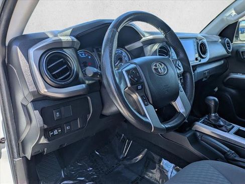 Used 2021 Toyota Tacoma SR5 RWD image 10