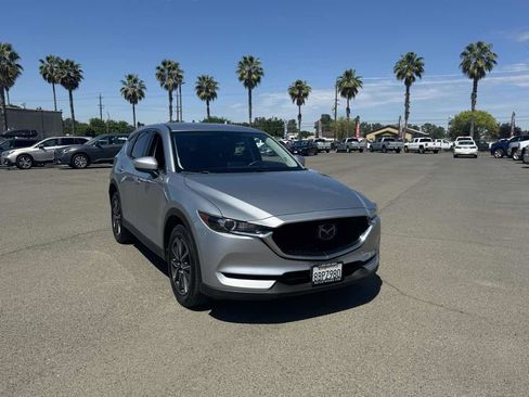 Used 2018 MAZDA CX-5 Touring image 3
