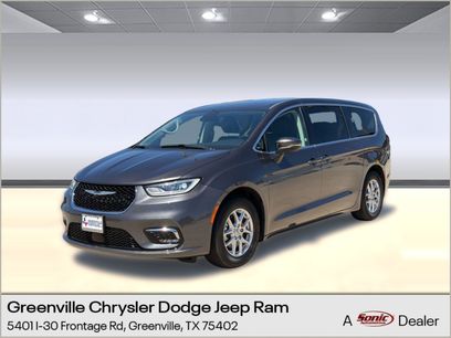 Used 2023 Chrysler Pacifica Touring-L