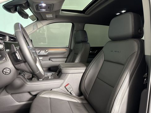Used 2026 GMC Sierra 1500 Denali w/ Denali Reserve Package AWD/4WD image 16