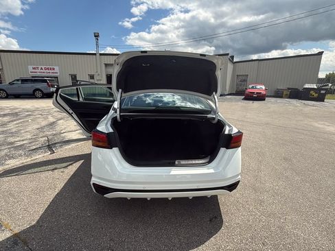 Used 2025 Nissan Altima 2.5 SV FWD image 20