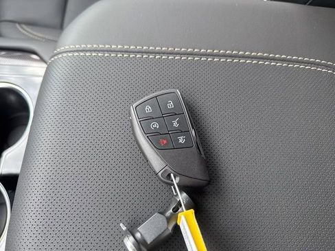 New 2026 GMC Yukon XL Elevation AWD/4WD image 67