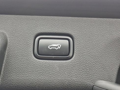 Used 2023 Kia Sportage SX image 32