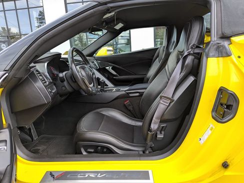 Used 2015 Chevrolet Corvette Stingray Convertible w/ 2LT Preferred Equipment Group RWD image 12