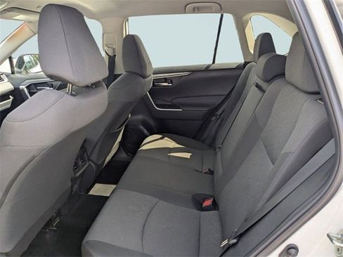 Used 2023 Toyota RAV4 XLE image 7