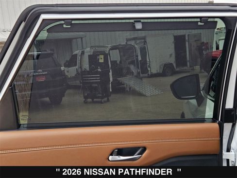 New 2026 Nissan Pathfinder Platinum image 20