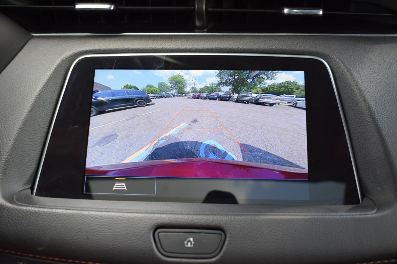 Used 2023 Cadillac XT4 Sport w/ LPO, Onyx Lite Package AWD/4WD image 29