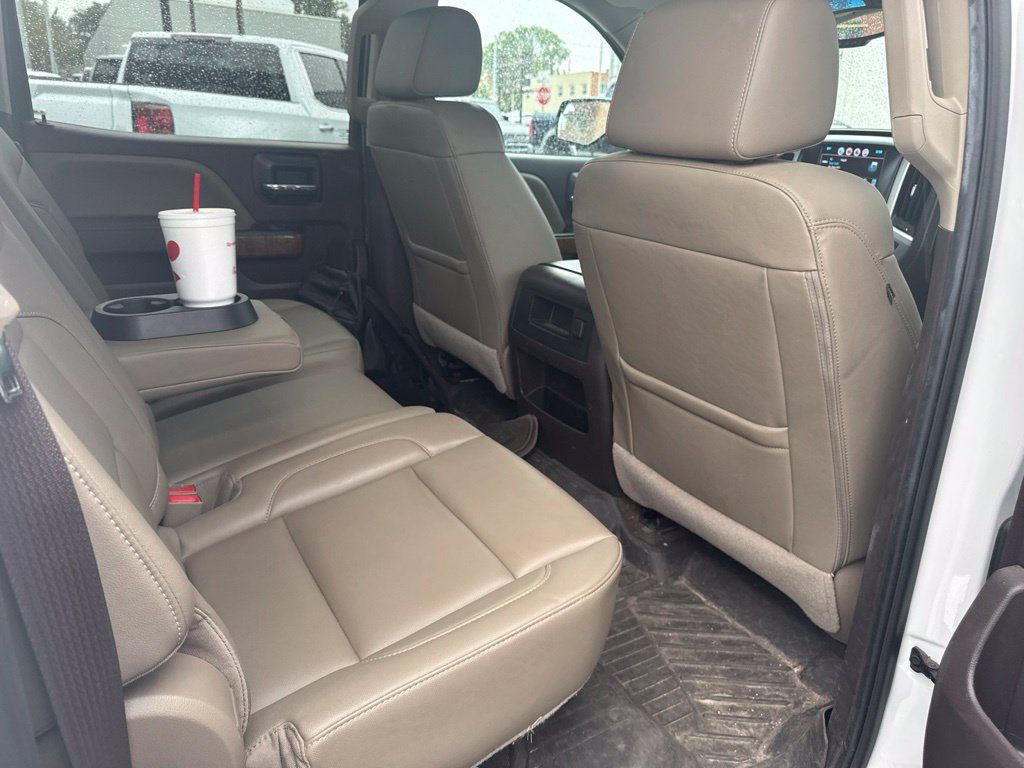 Used 2017 GMC Sierra 1500 SLT w/ SLT Premium Package AWD/4WD image 39