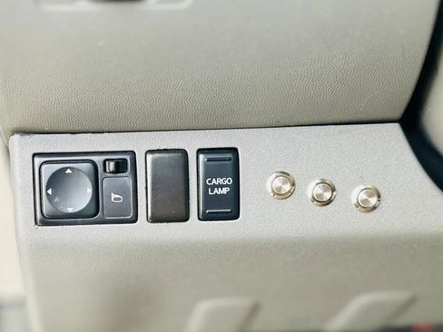 Used 2019 Nissan Frontier SV RWD image 9