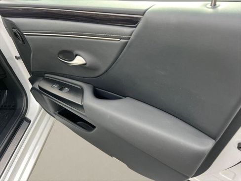 Certified 2021 Lexus ES 350 w/ Premium Package image 15