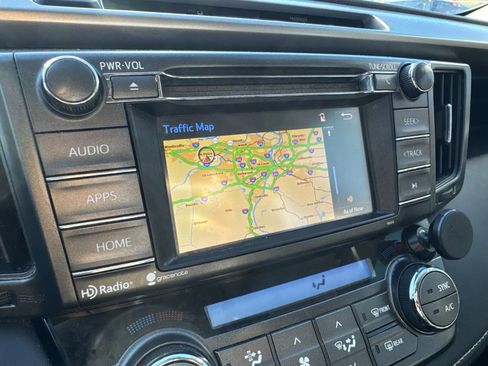 Used 2015 Toyota RAV4 XLE image 20