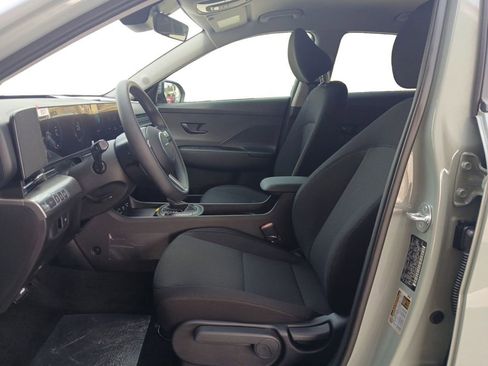 New 2026 Hyundai Kona SE FWD image 9