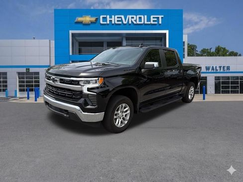 Used 2024 Chevrolet Silverado 1500 LT AWD/4WD image 6