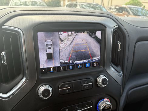 Used 2020 GMC Sierra 1500 Denali w/ Technology Package image 12