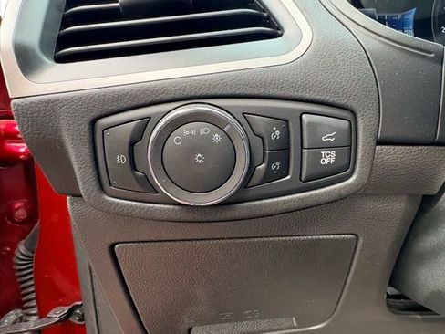 Used 2023 Ford Edge SEL w/ Sport Appearance Package image 18