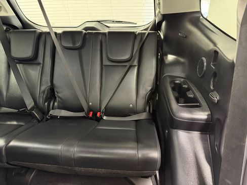 Used 2023 Subaru Ascent Touring image 39