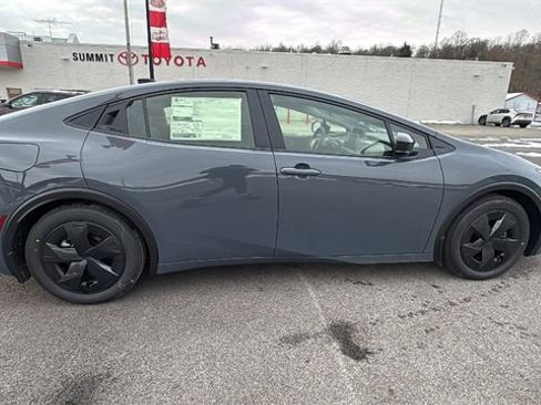 New 2026 Toyota Prius Plug-In Hybrid image 6