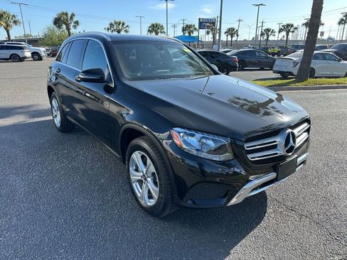 Used 2017 Mercedes-Benz GLC 300 image 8