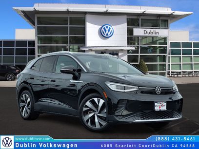 Certified 2022 Volkswagen ID.4 Pro S w/ Gradient Package