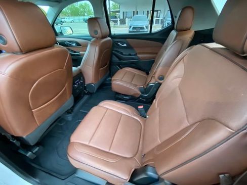 Used 2021 Chevrolet Traverse High Country w/ LPO, Floor Liner Package FWD image 14