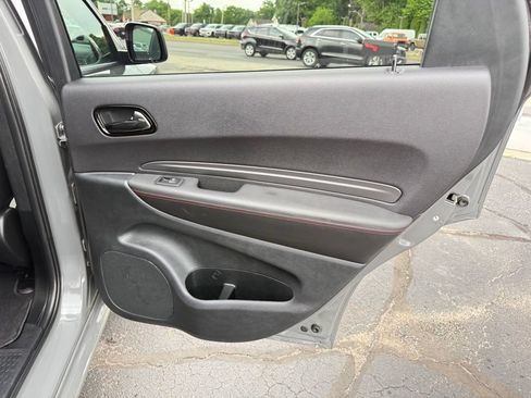 Used 2025 Dodge Durango R/T w/ Blacktop Package AWD/4WD image 26