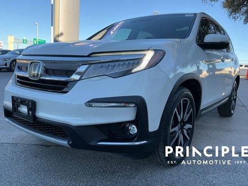 Used 2019 Honda Pilot Elite image 4