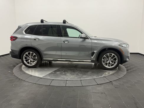 Used 2024 BMW X5 sDrive40i w/ Parking Assistance Package RWD image 8