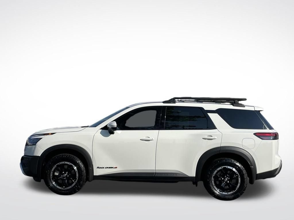 Used 2025 Nissan Pathfinder Rock Creek AWD/4WD image 2